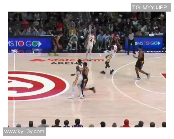 太阳队双星陨落格林与布克同日受伤球队前景堪忧